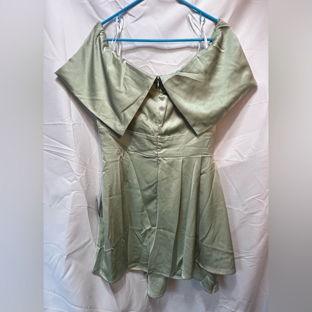 Lulus Womens Off the Shoulder Dress Asymmetrical Hem Satin Green - Picture 5 of 13